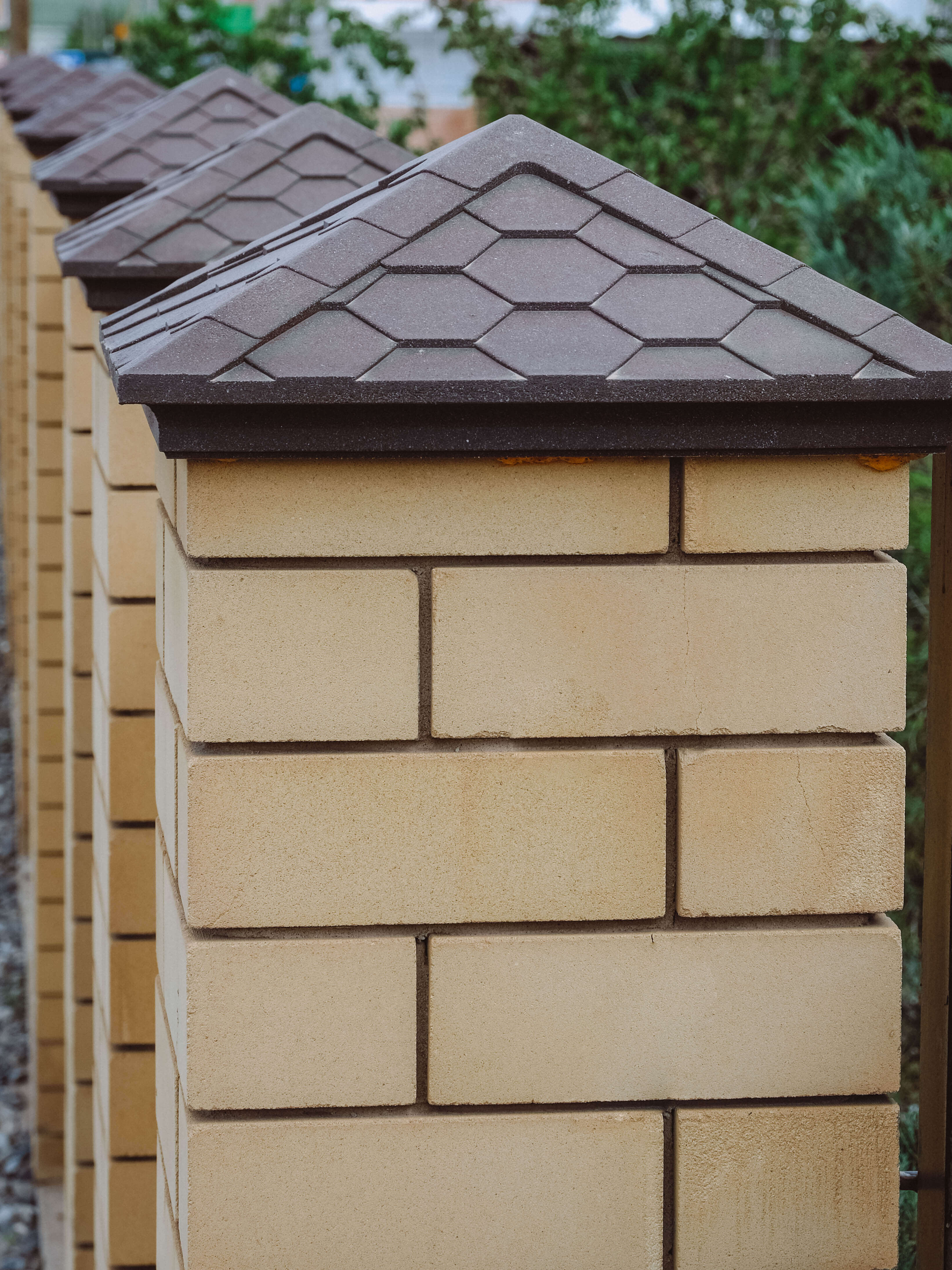 Колпак Zking Эверест Коричневый на столб 1.5х1.5 кирпича (390х390мм) в Северске фото