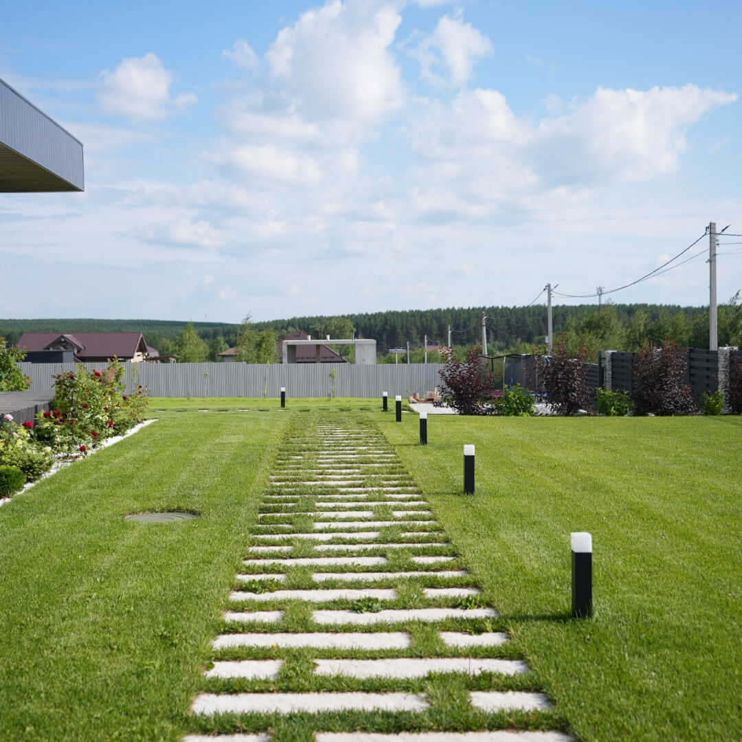 Шаговая плита STONE Светлая Галька 990х330х55мм в Северске фото